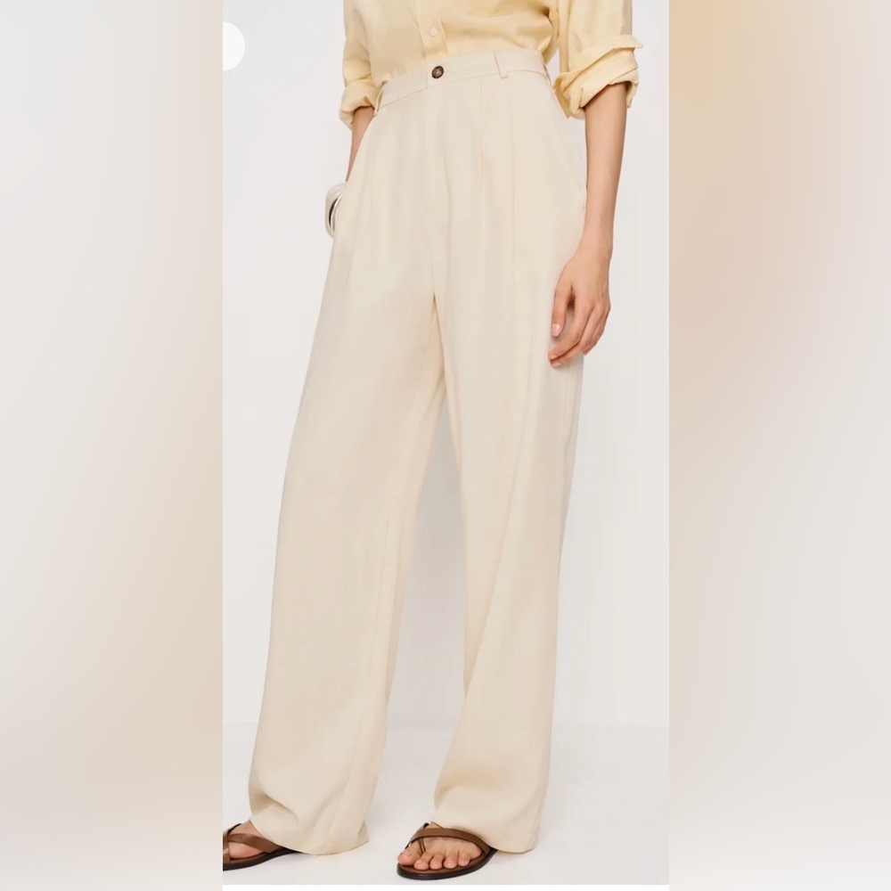 VGUC Reformation Mason Pant Cream Size 6